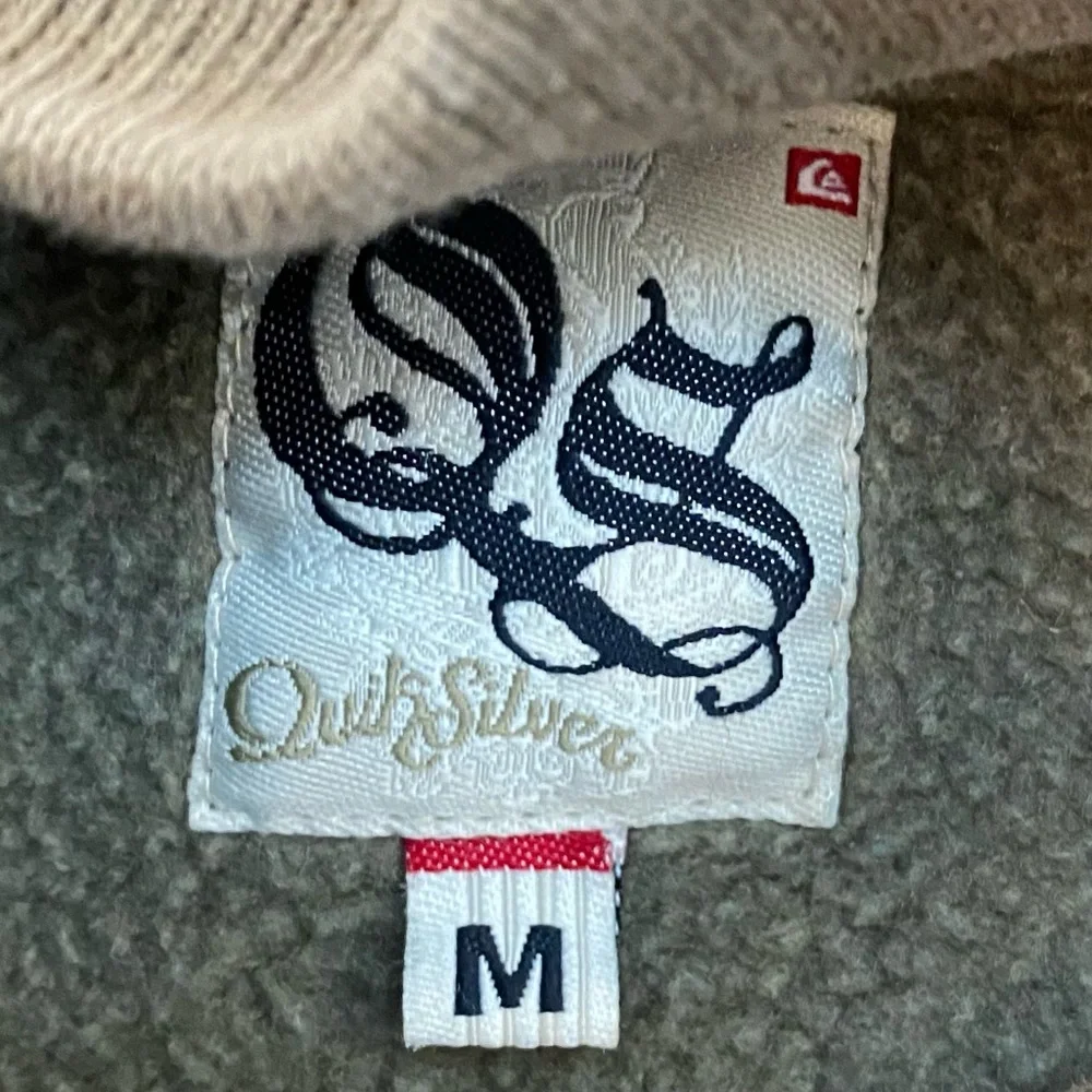Vintage Y2K‎ Quiksilver Surfer Skater Sweatshirt Size Medium Grunge VTG Full Zip